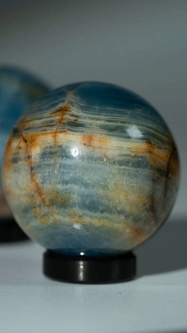Blaue Aragonit Kugel