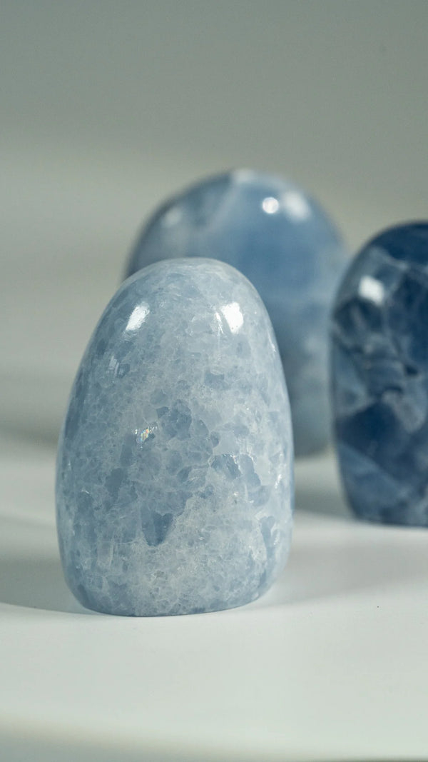 Blauer Calcit Freiform S