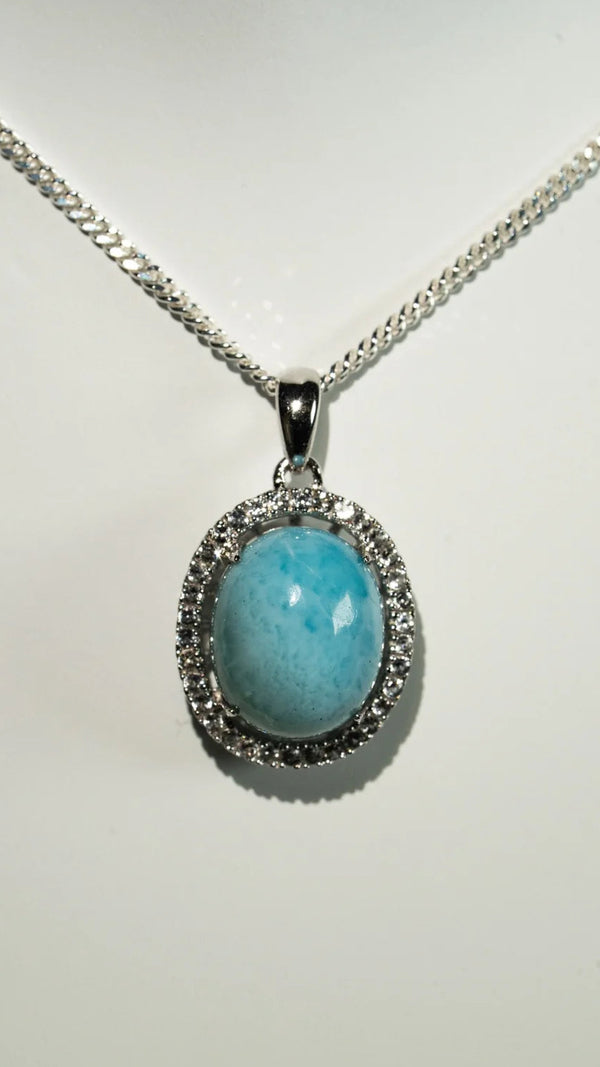 Himmelblauer Larimar Kette