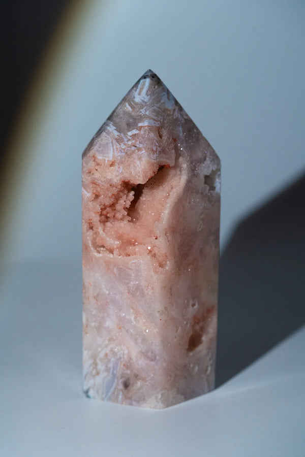 "SUGAR CAVE" | Pink Amethyst Turm