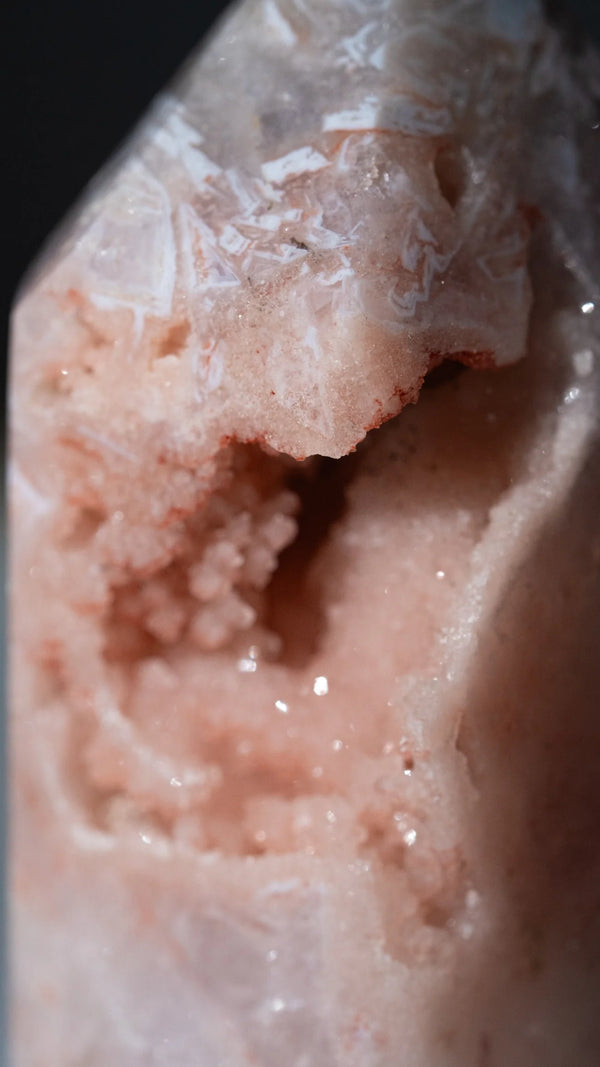 "SUGAR CAVE" | Pink Amethyst Turm