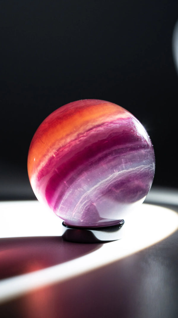 Lila Fluorit Kugel Nr. 19